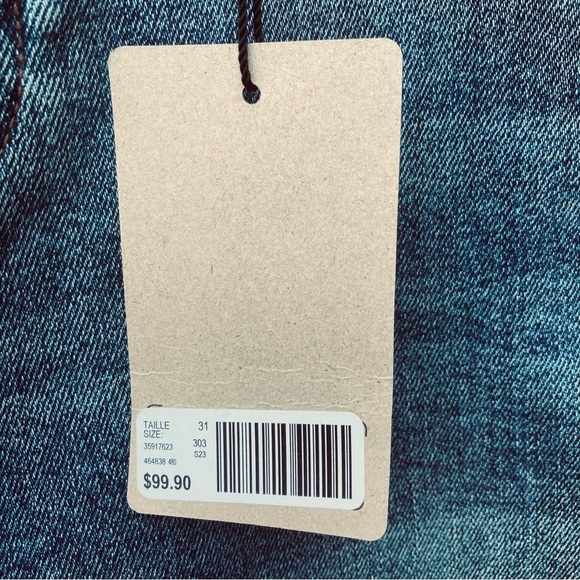 RW  & CO Sz 31 High Rise Raw Hem Crop Distressed Mid Wash Jeans NEW WITH TAGS - Picture 7 of 14